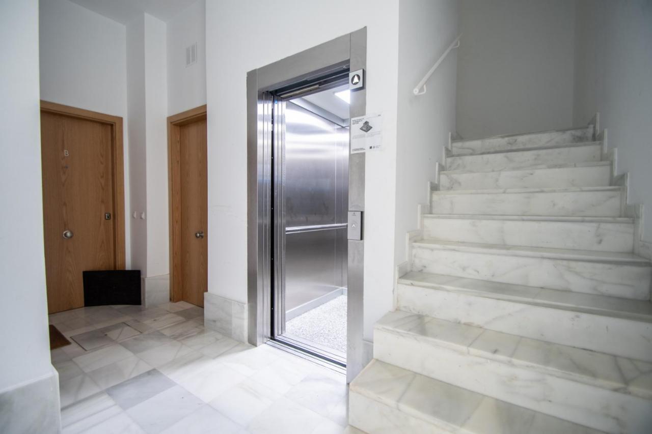Apartamento Colon En Cádiz Exterior foto